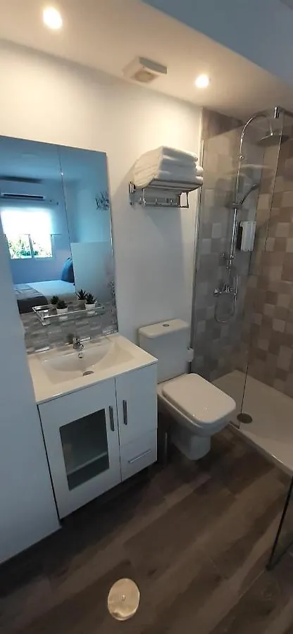 Torremolinos Suite Apartment